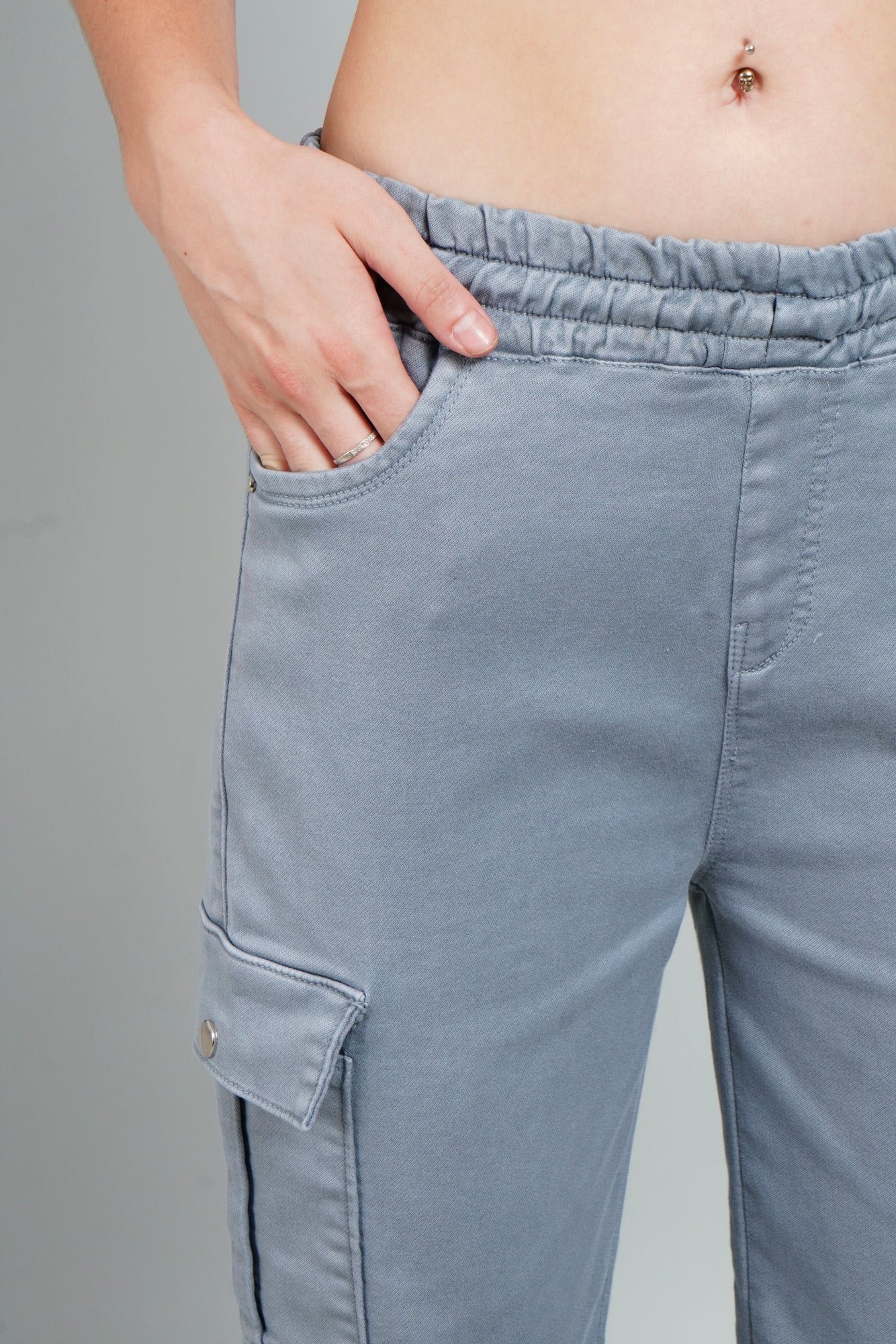 Relaxed-Fit Grey Cargo Joggers