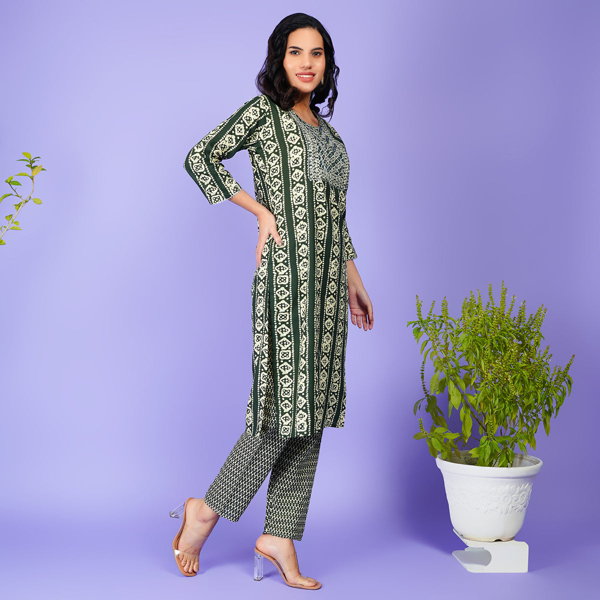 Green Ethnic Striped Kurta Set with Embroidered Yoke | Elegant Women’s Ethnic Wear