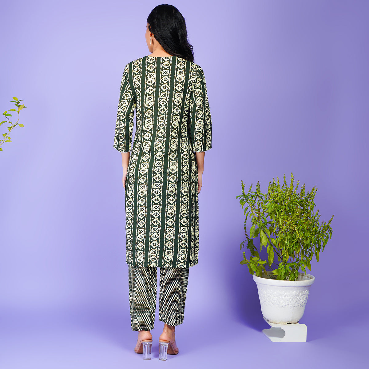 Green Ethnic Striped Kurta Set with Embroidered Yoke | Elegant Women’s Ethnic Wear